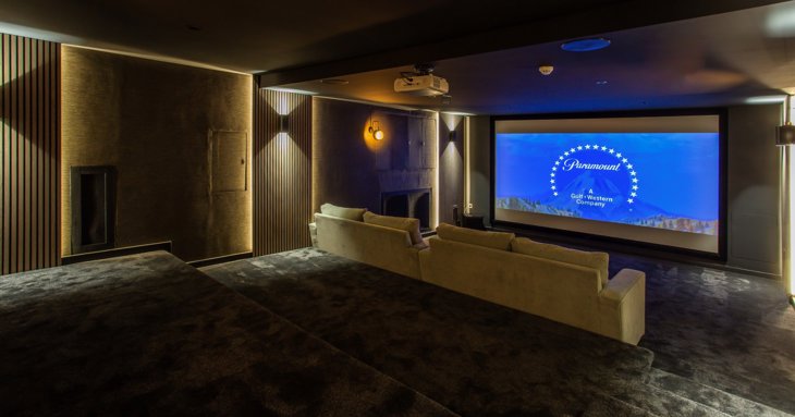 Private Cinema